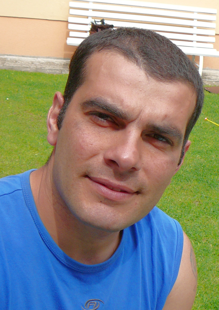 Maximo